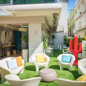 https://astra-misano-adriatico.emilia-romagnahotels.net